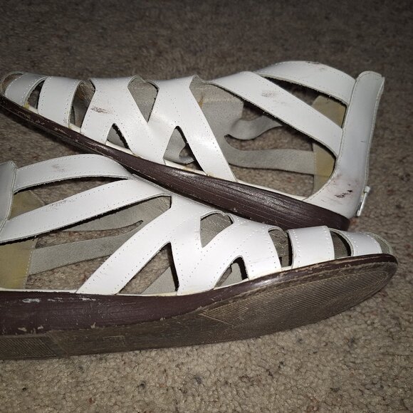Vintage White Gladiator Sandals with Zip-up Back - Picture 2 of 5